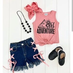 BOUTIQUE SEEK ADVENTURE DENIM SHORT in size 3